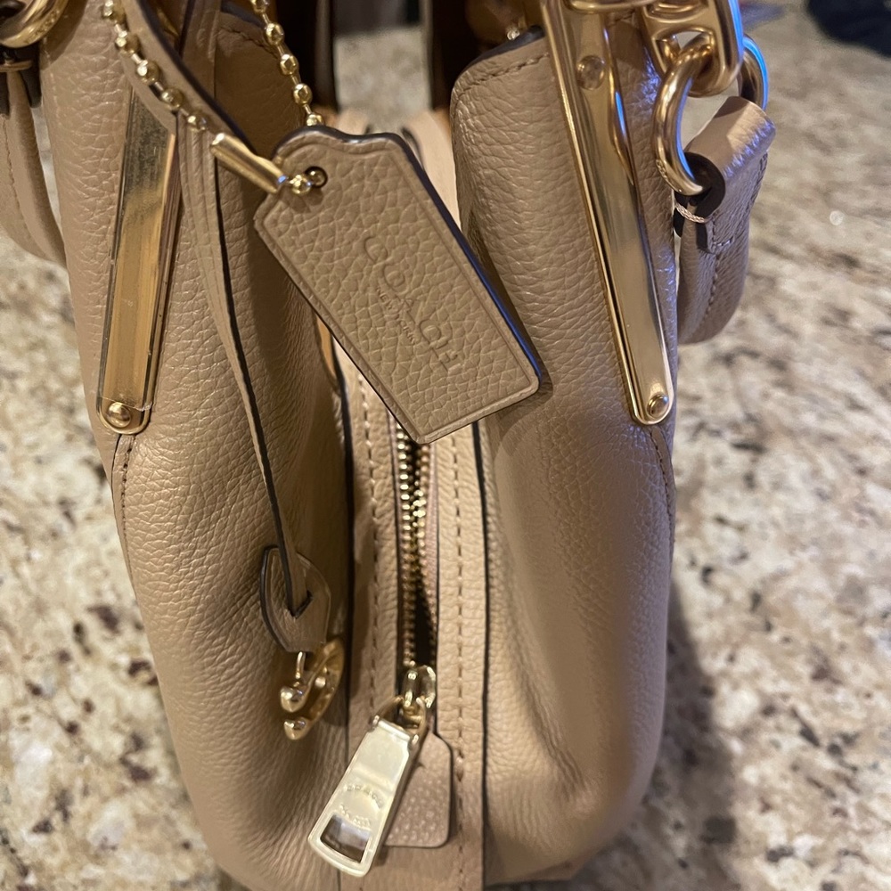 COPY - Coach Beige Dalton Tote Bag